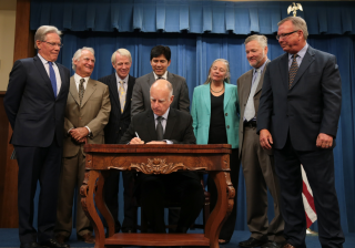 Governor Brown signs historic groundwater legislation