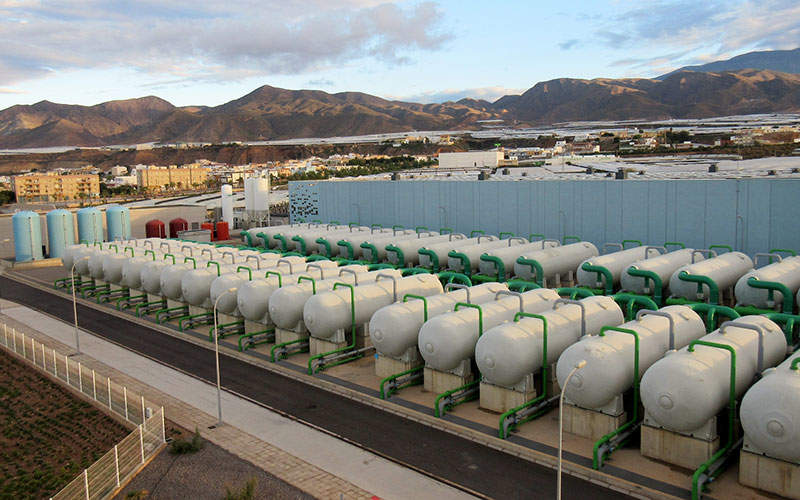 The desalination plant uses reverse osmosis process.  Photo courtesy of Veolia Technologies.